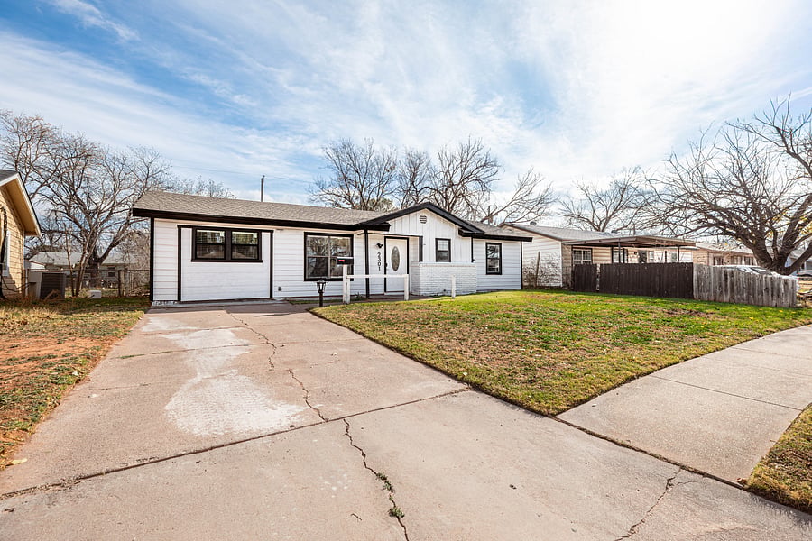 Furnished Finder property 1037351_1 photo 25