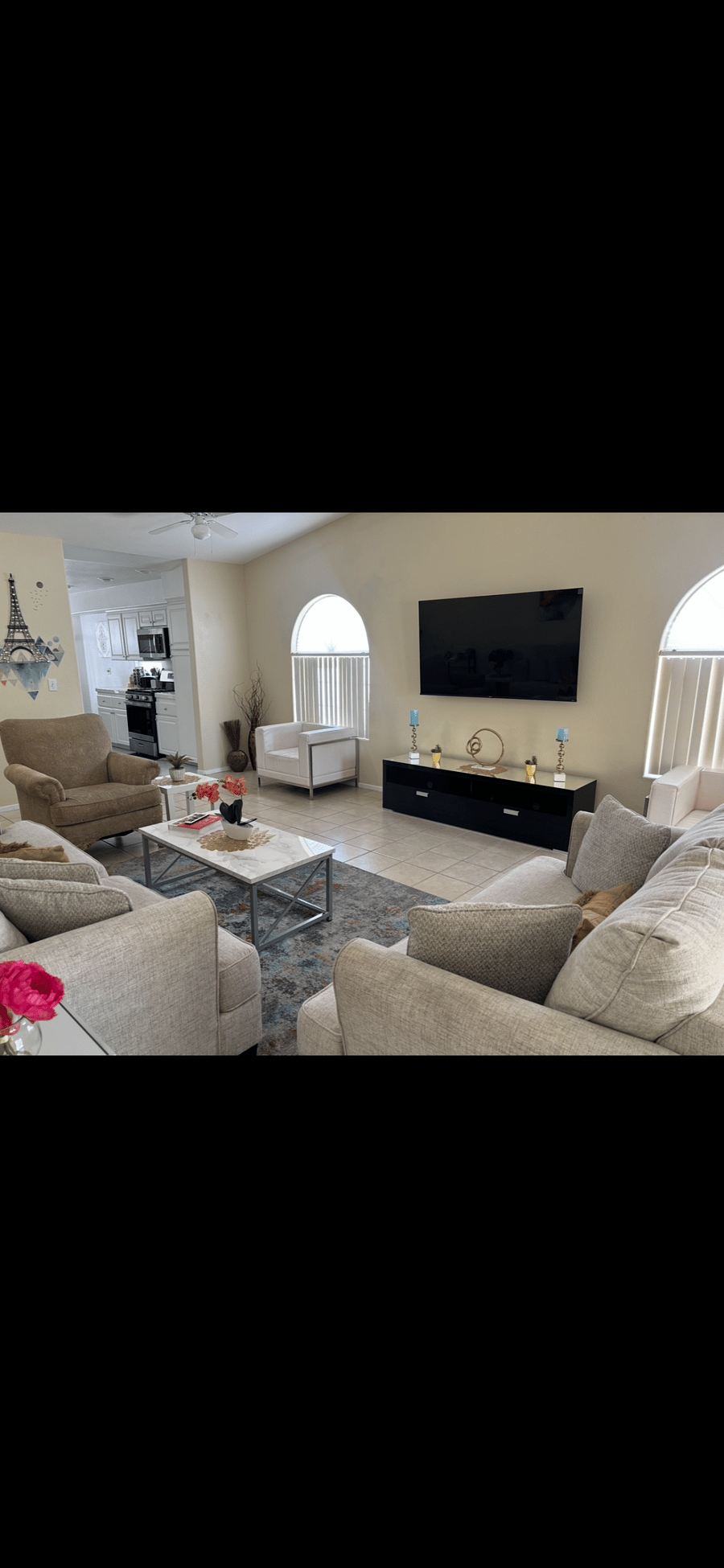 Furnished Finder property 1037356_1 photo 2