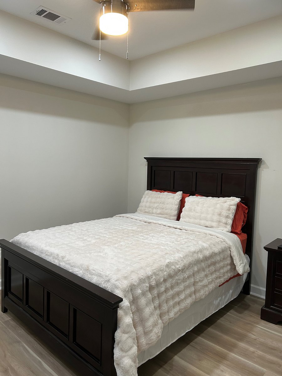 Furnished Finder property 1037360_1 photo 8