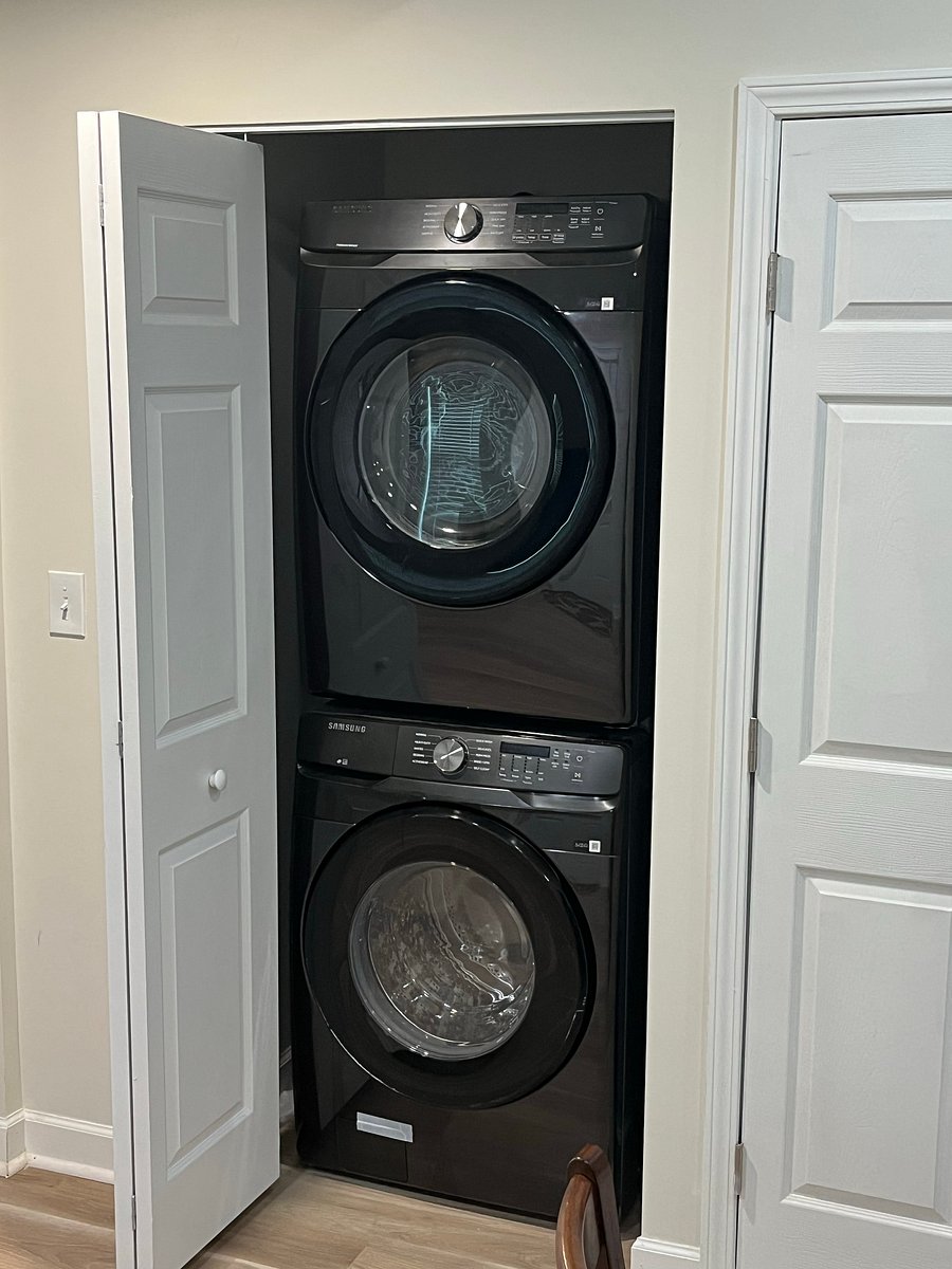 Furnished Finder property 1037360_1 photo 16