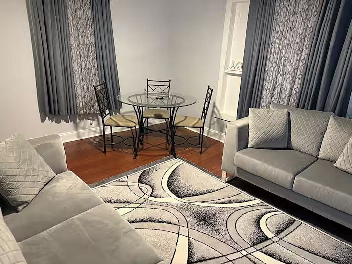 Furnished Finder property 1037395_1 photo 2