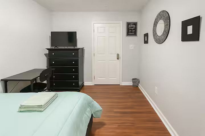 Furnished Finder property 1037395_1 photo 18