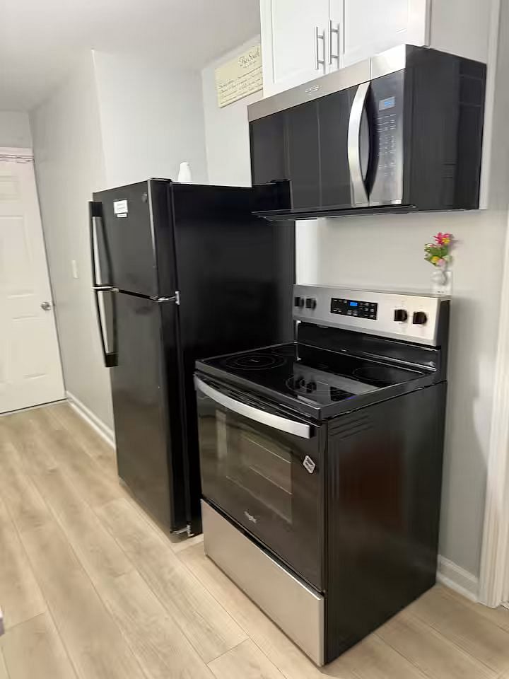 Furnished Finder property 1037395_1 photo 11