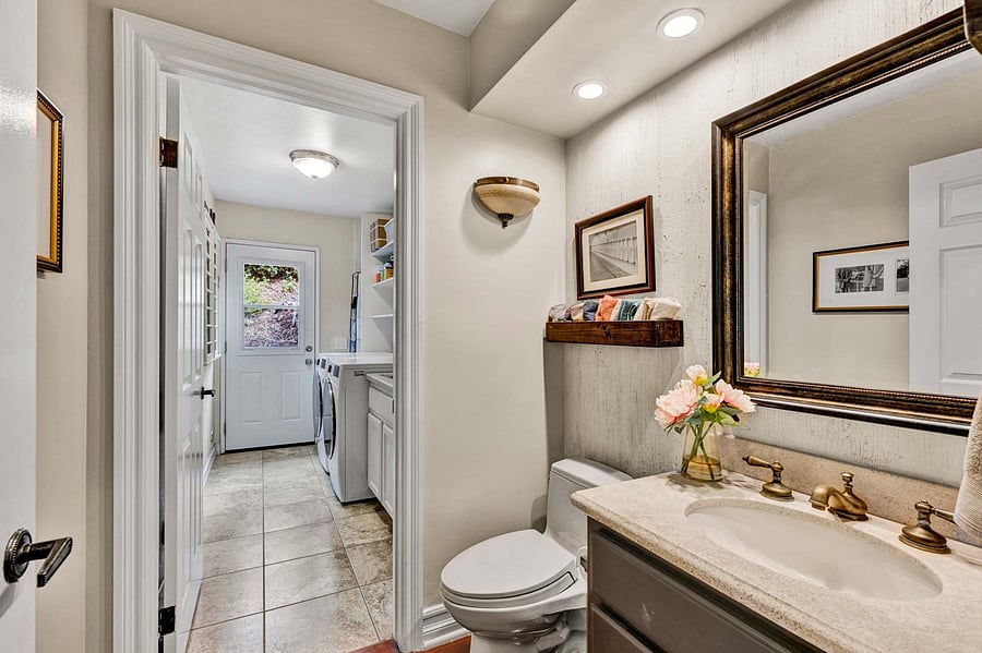 Furnished Finder property 1037416_1 photo 30