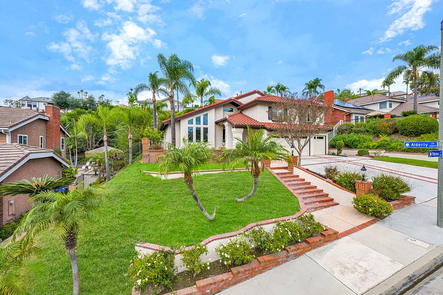 This Marywood Hills Stunner with 2700 + square feet of class, luxury, and upgrades rests on a huge 12,000 sq foot lot nestled in the back of a private, quiet, safe and serene neighborhood. 3 large Bedrooms, 2.5 Bathrooms, separate indoor laundry room.