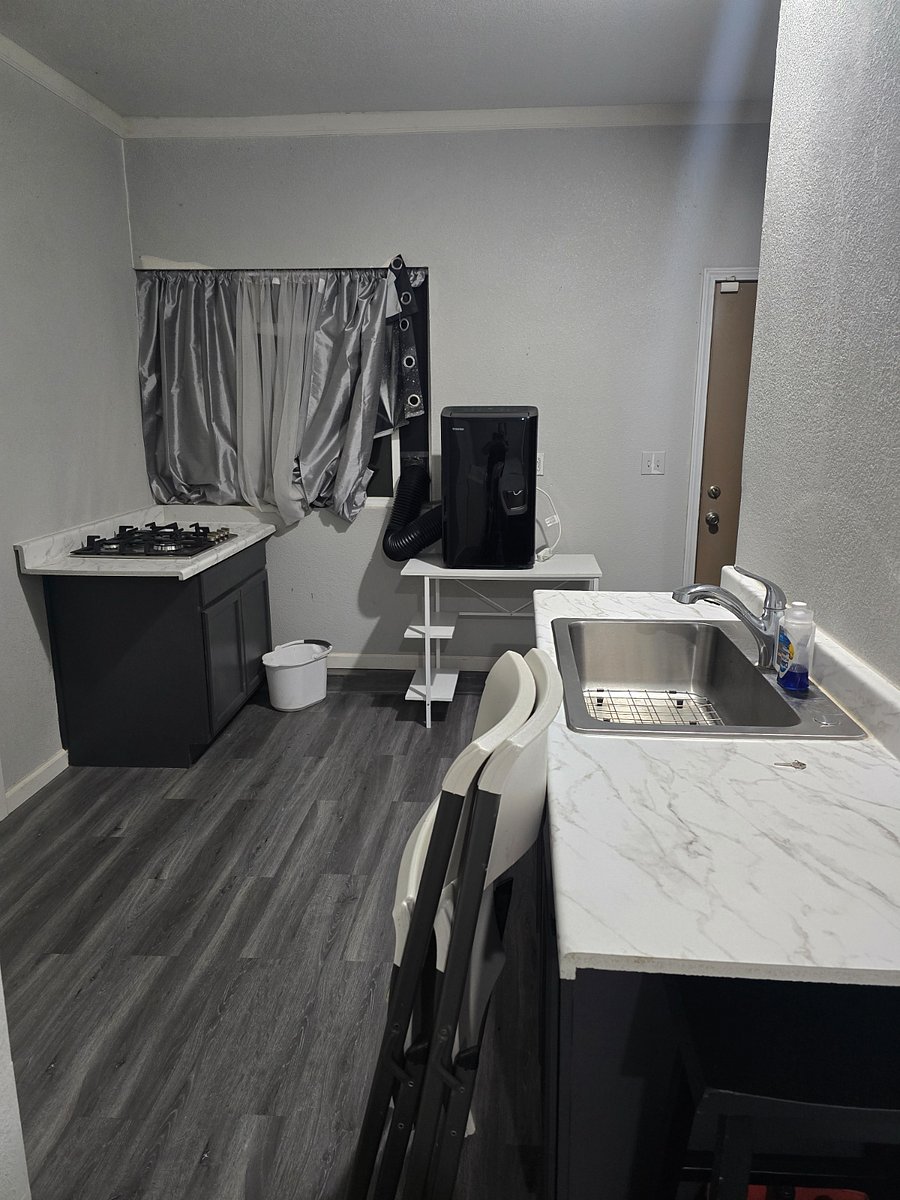 Furnished Finder property 1037418_1 photo 3