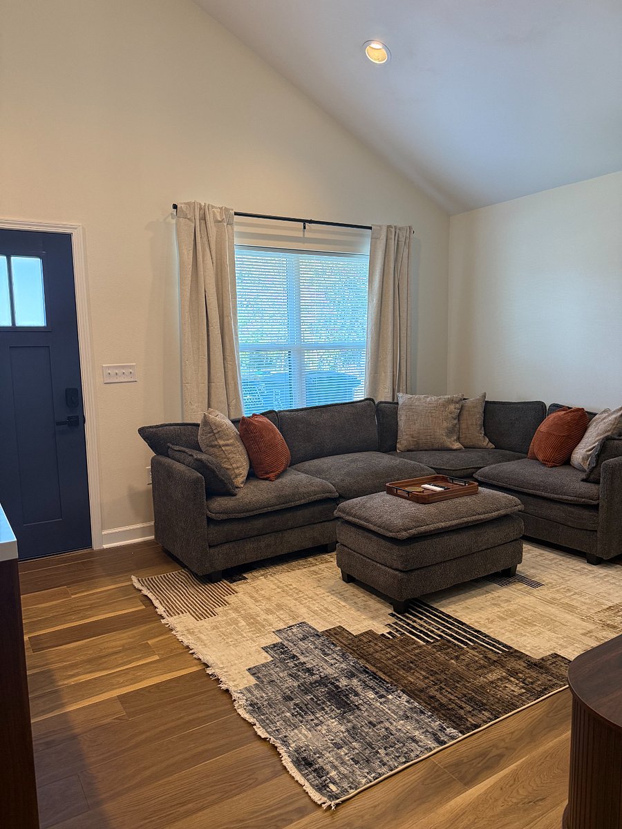 Furnished Finder property 1037424_1 photo 4