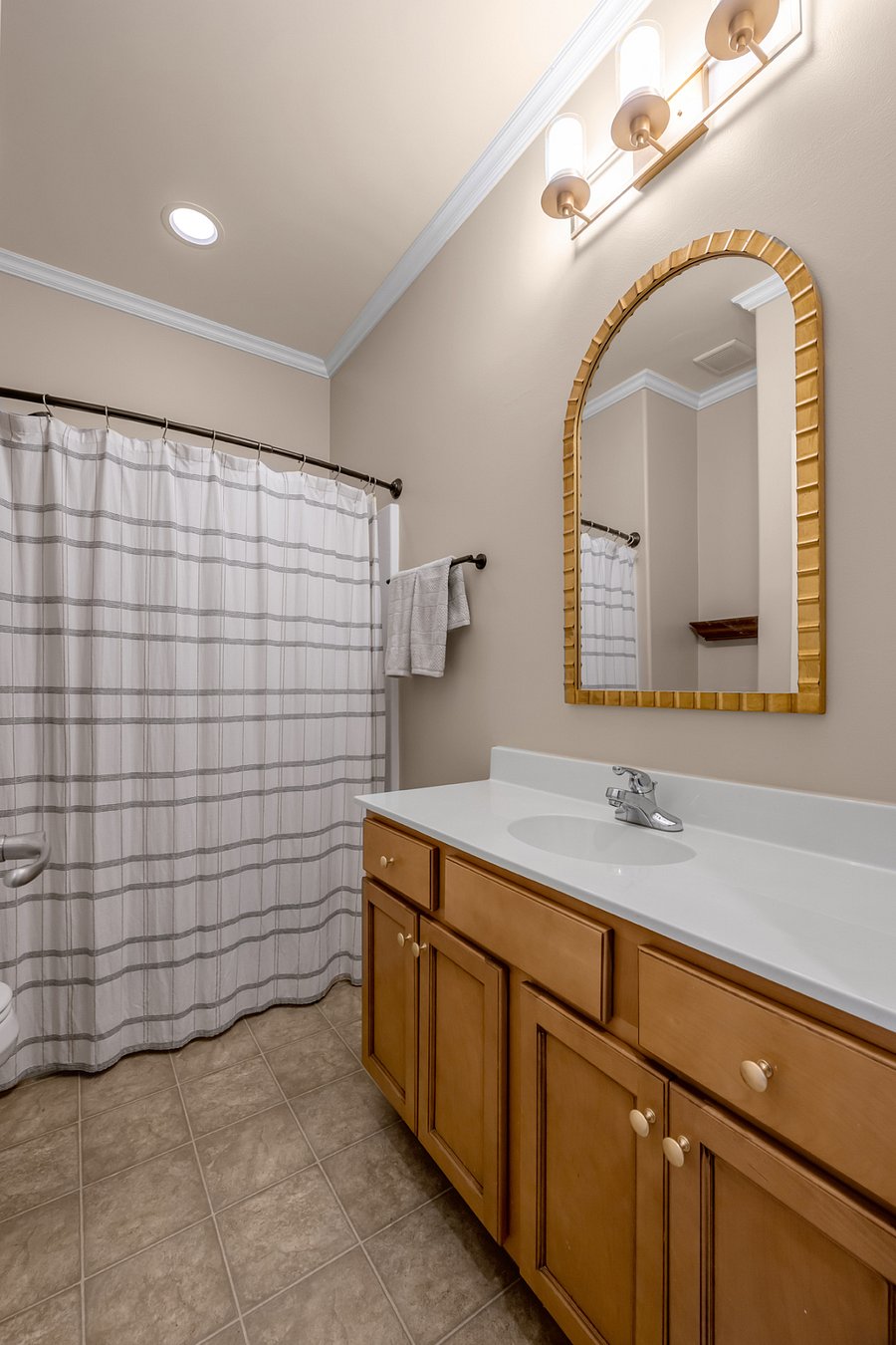 Furnished Finder property 1037437_1 photo 24