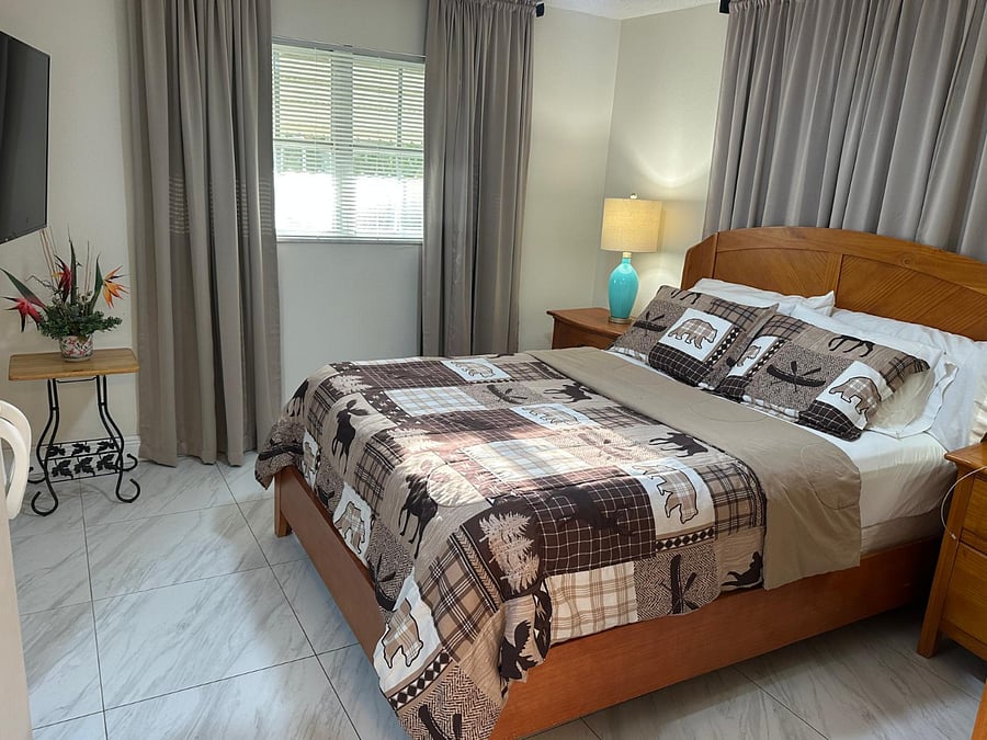 Furnished Finder property 1037442_1 photo 1