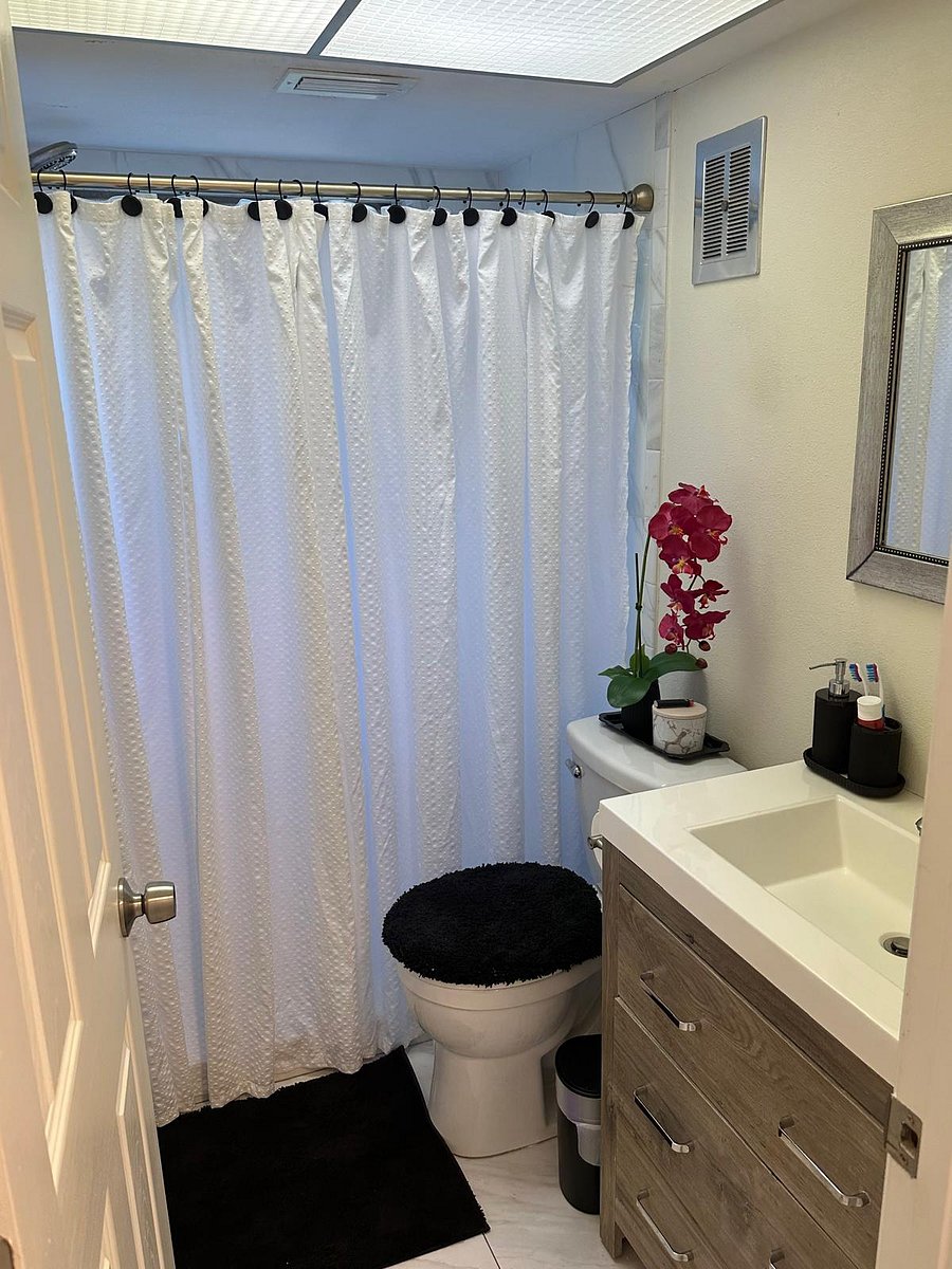 Furnished Finder property 1037442_1 photo 3