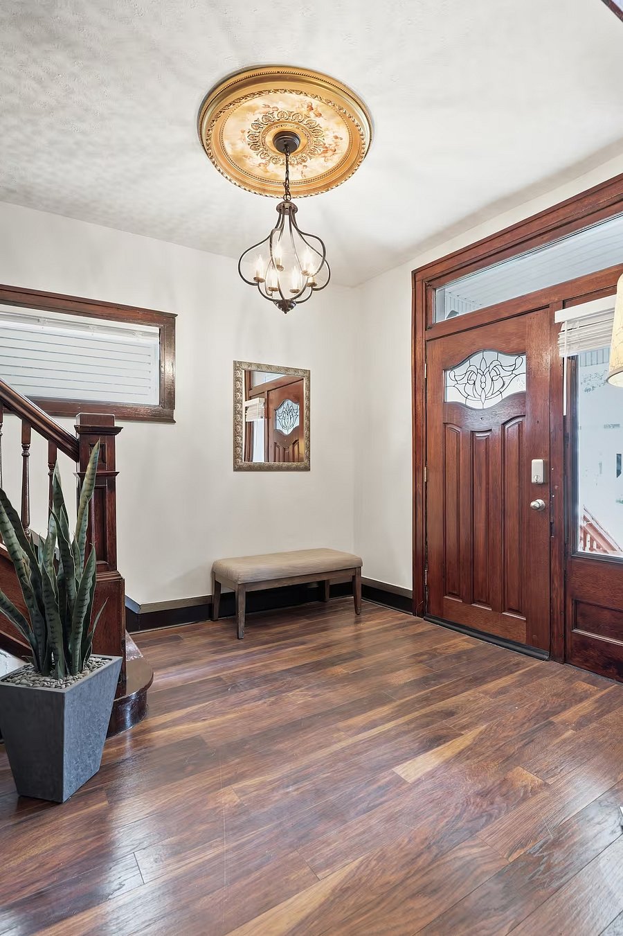 Furnished Finder property 1037450_1 photo 2