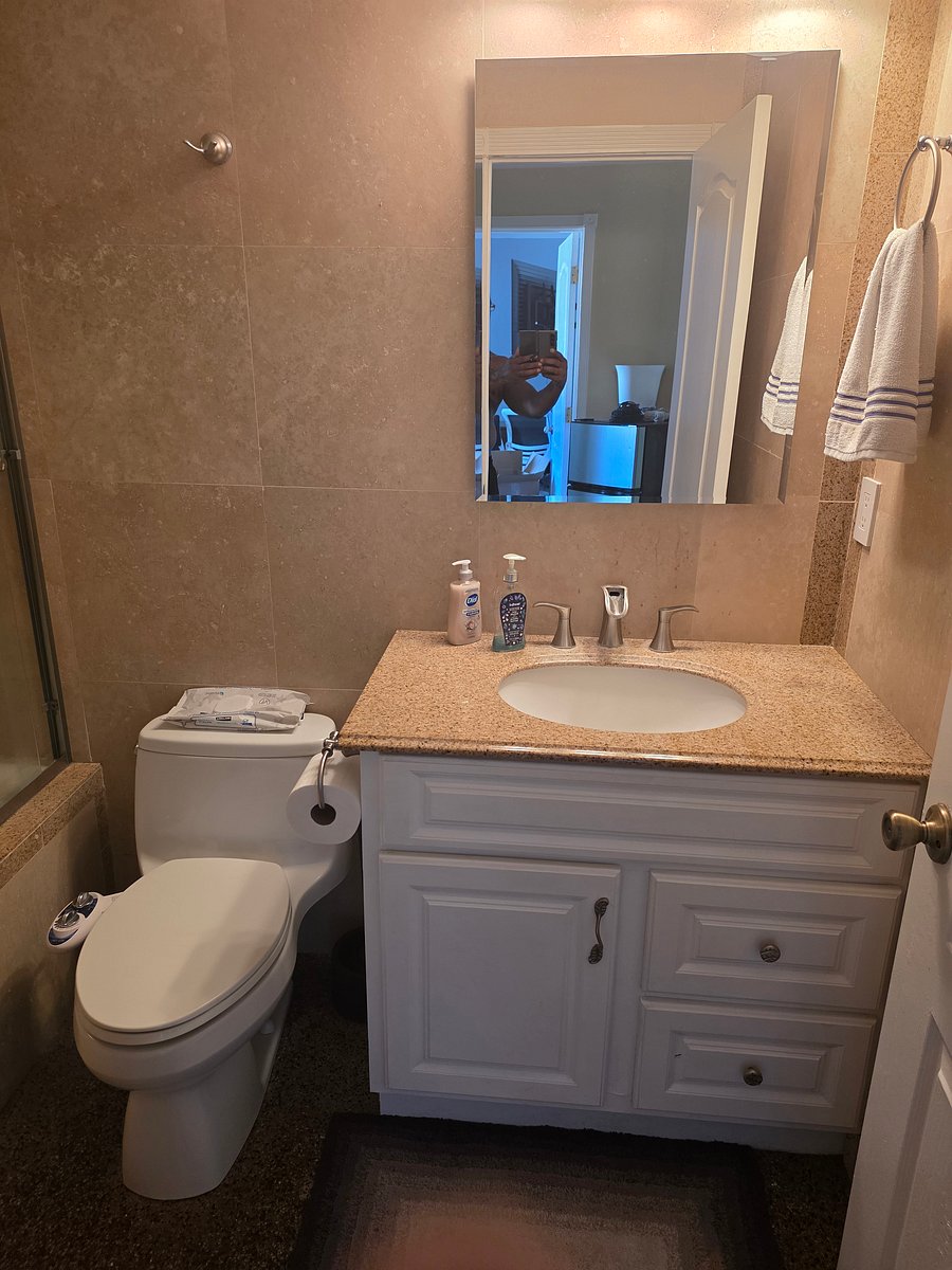 Furnished Finder property 1037451_1 photo 14
