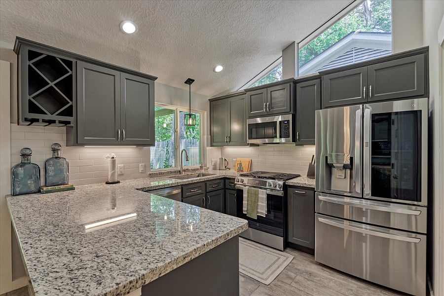 Furnished Finder property 1037453_1 photo 8