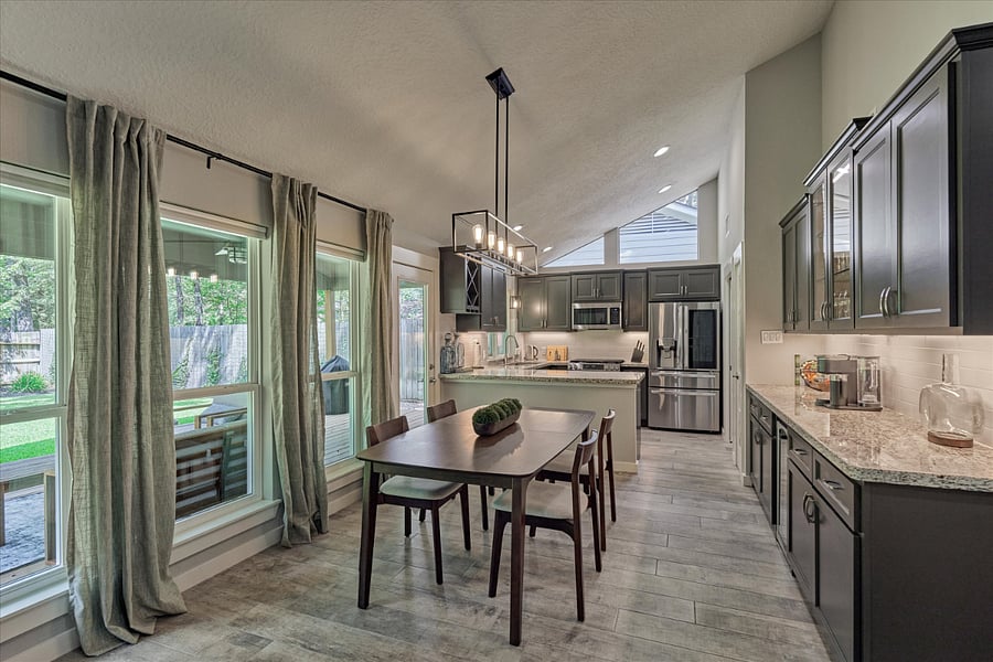 Furnished Finder property 1037453_1 photo 6
