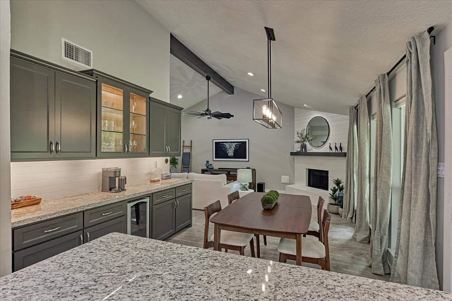 Furnished Finder property 1037453_1 photo 9