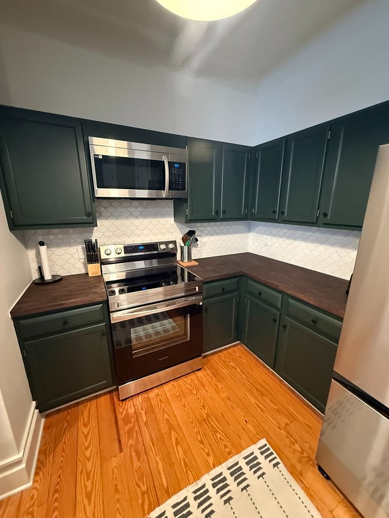 Furnished Finder property 1037468_1 photo 3