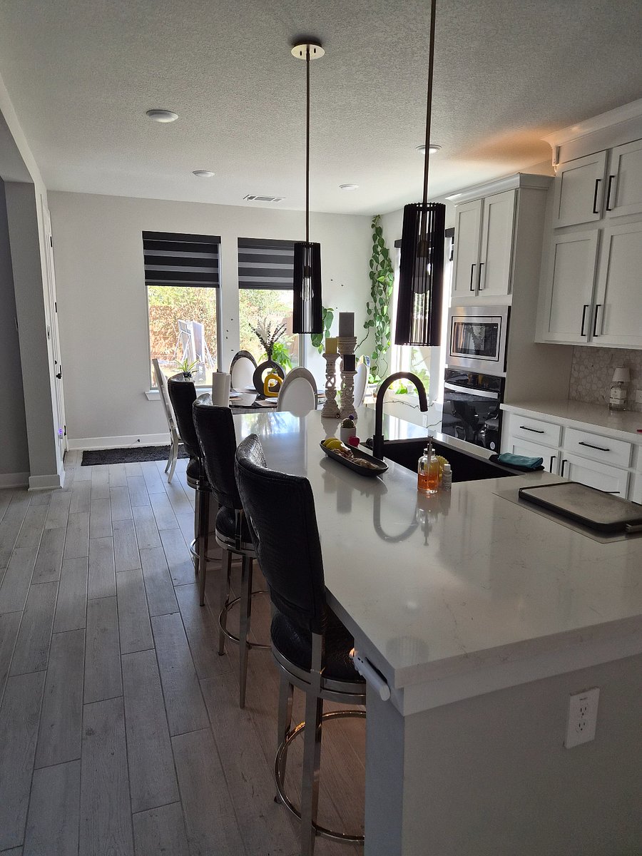 Furnished Finder property 1037473_1 photo 4