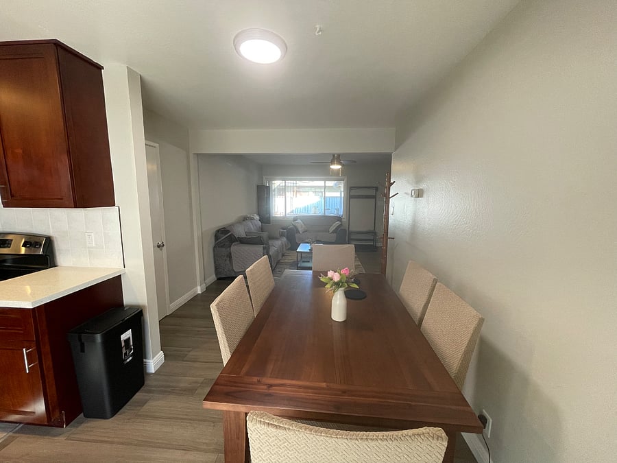 Furnished Finder property 1037475_1 photo 8