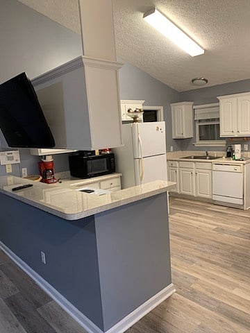 Furnished Finder property 1037477_1 photo 9