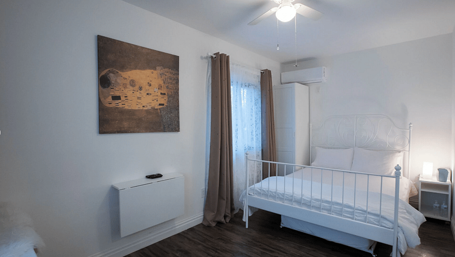 A calm and inviting room designed to help you rest and recharge.