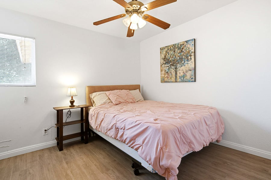Second bedroom available for occasional guests