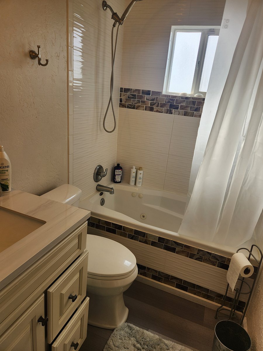 Furnished Finder property 1037530_1 photo 8