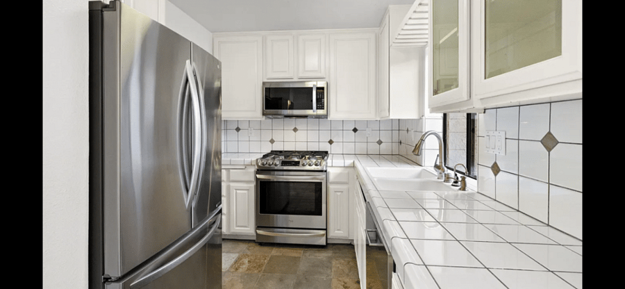 Furnished Finder property 1037536_1 photo 3