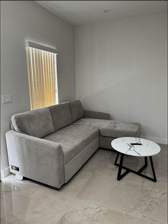 Furnished Finder property 1037542_1 photo 3