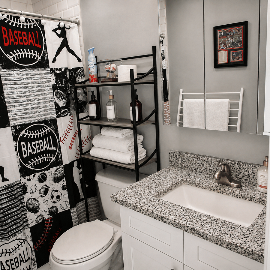 2nd Bathroom (ATL Braves)