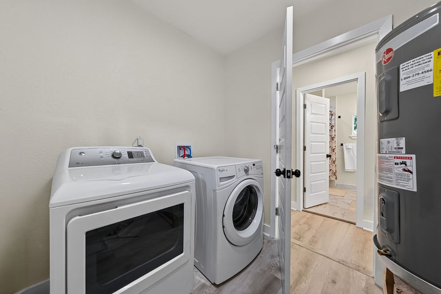 Furnished Finder property 1037555_1 photo 10