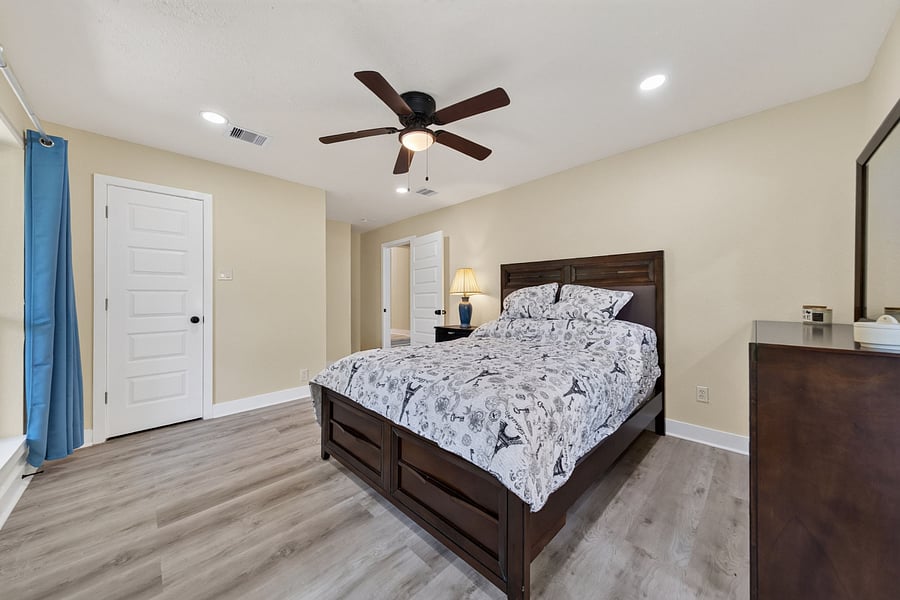 Furnished Finder property 1037555_1 photo 13
