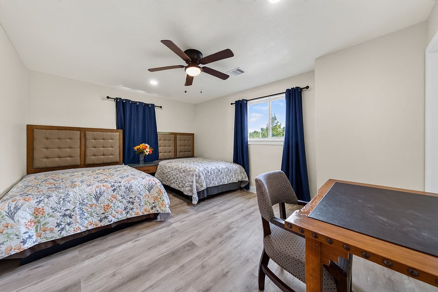 Furnished Finder property 1037555_1 photo 23