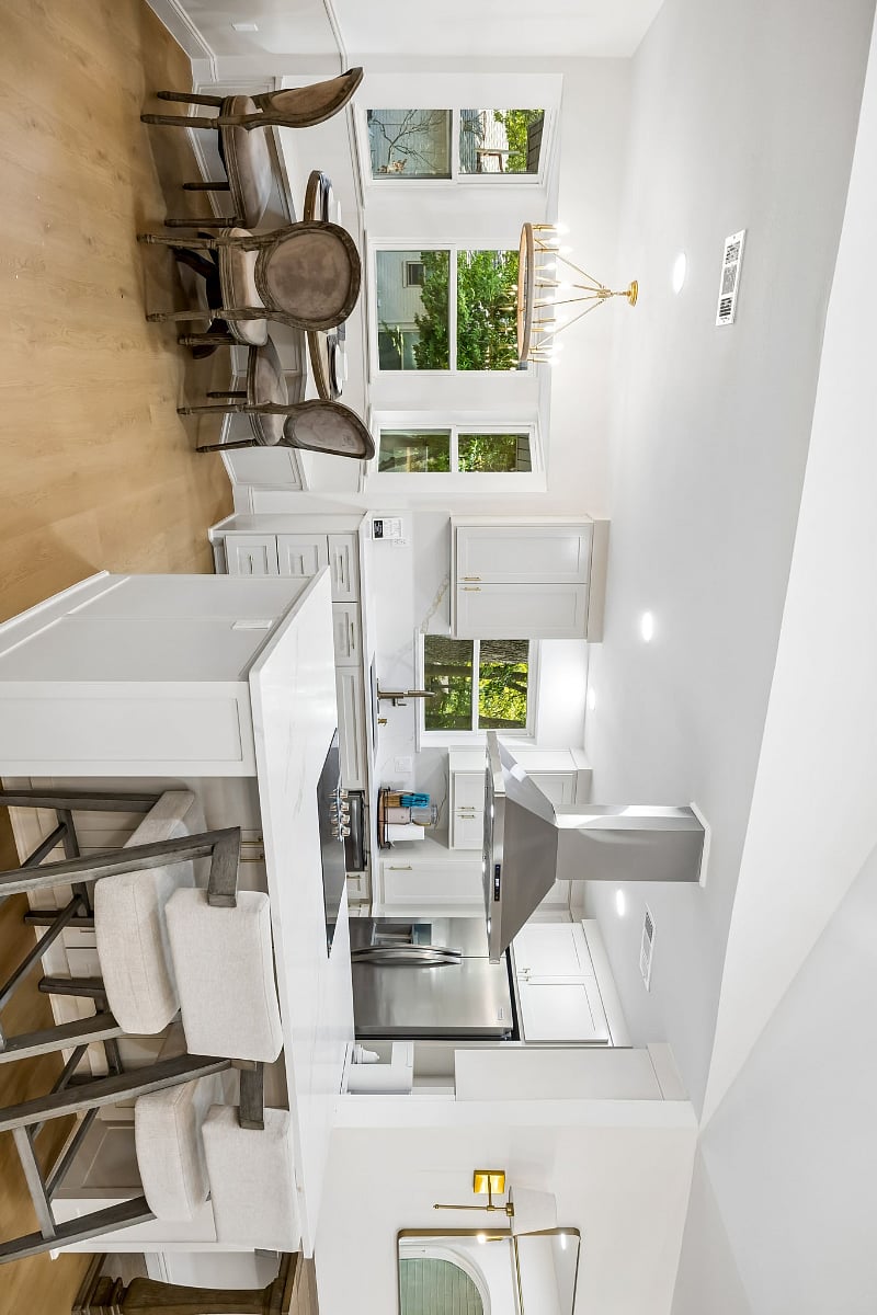 Furnished Finder property 1037600_1 photo 9