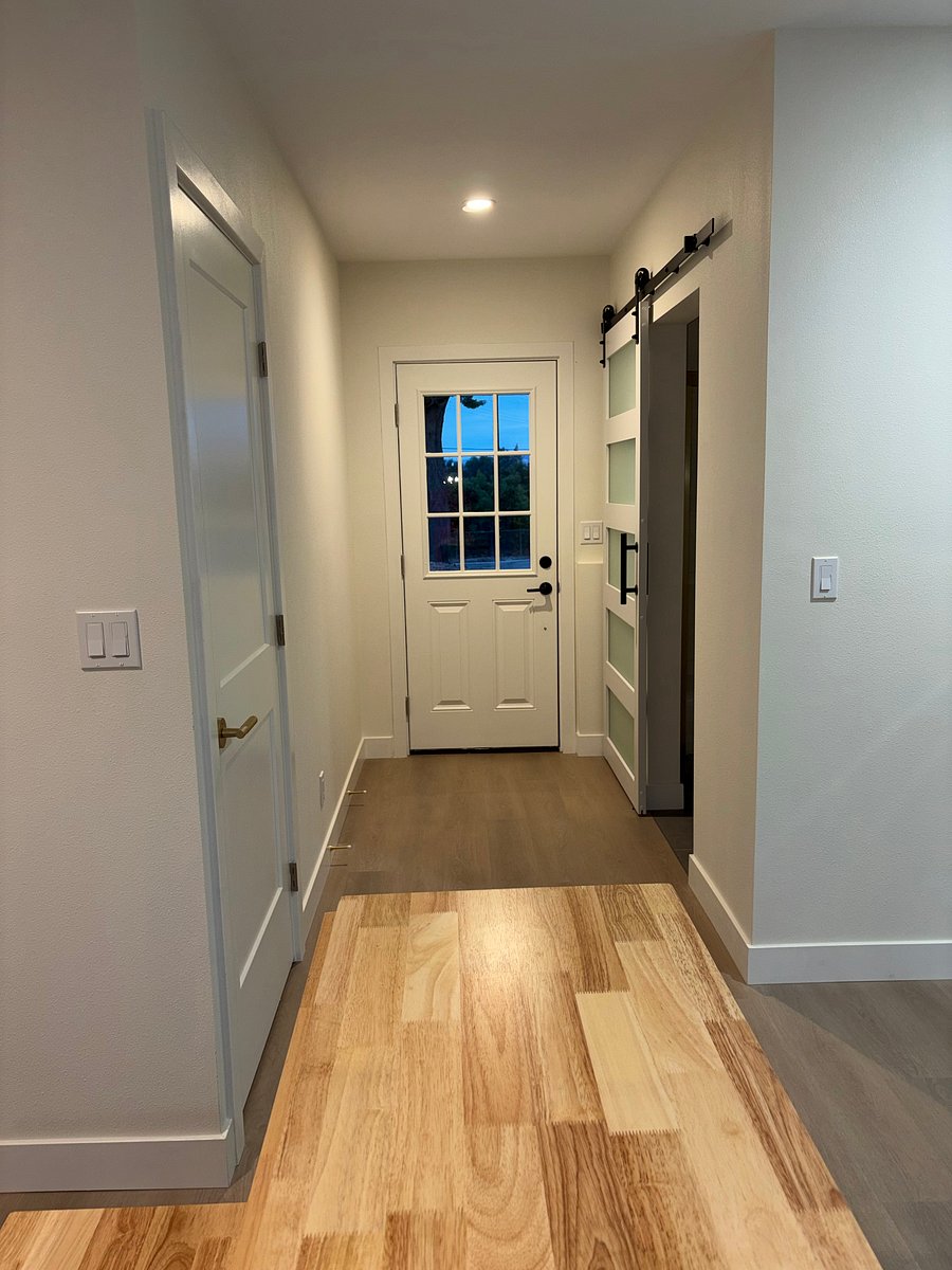 Furnished Finder property 1037607_1 photo 15