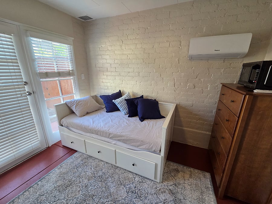 Furnished Finder property 1037615_1 photo 3