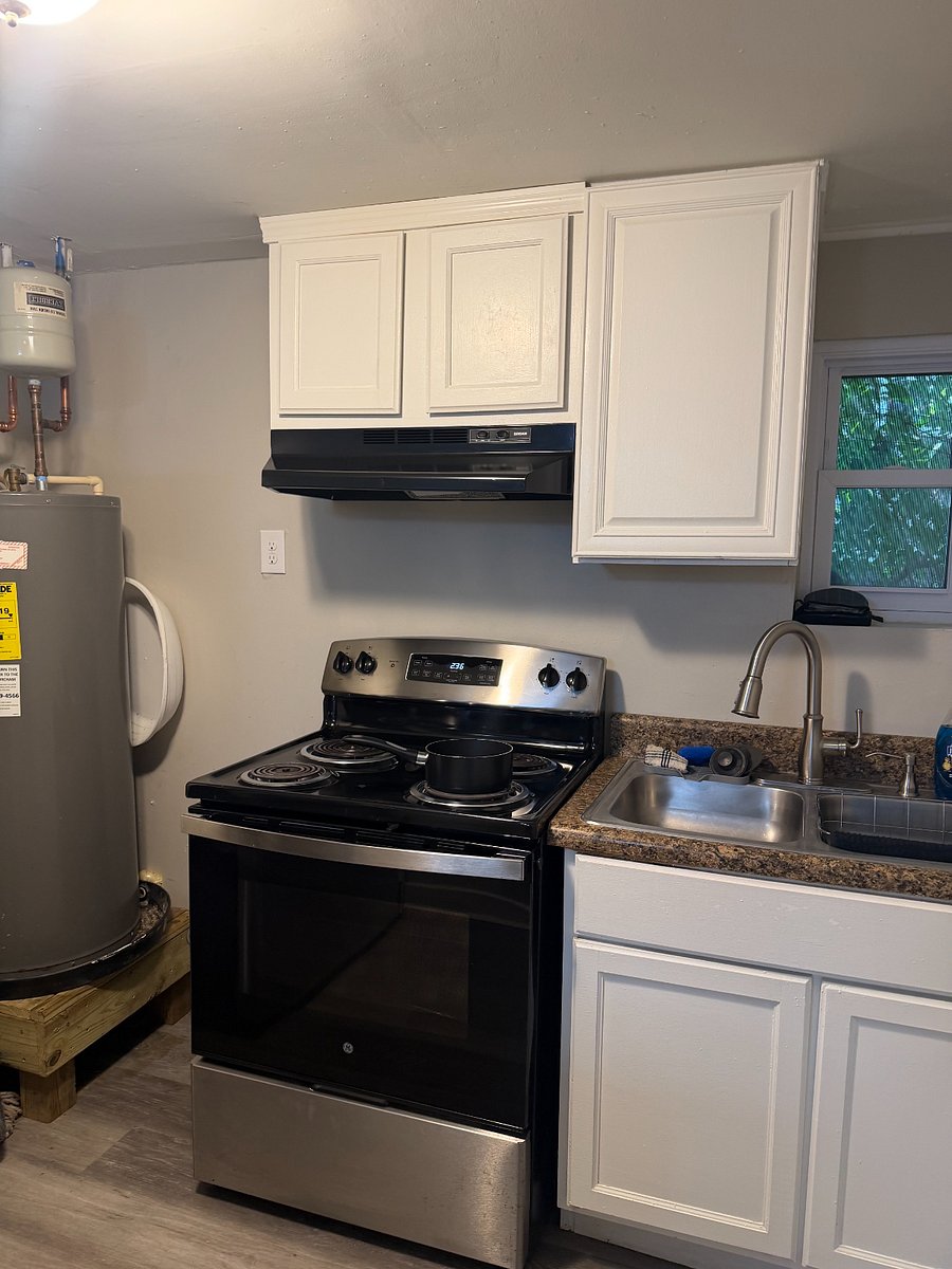 Furnished Finder property 1037626_1 photo 3