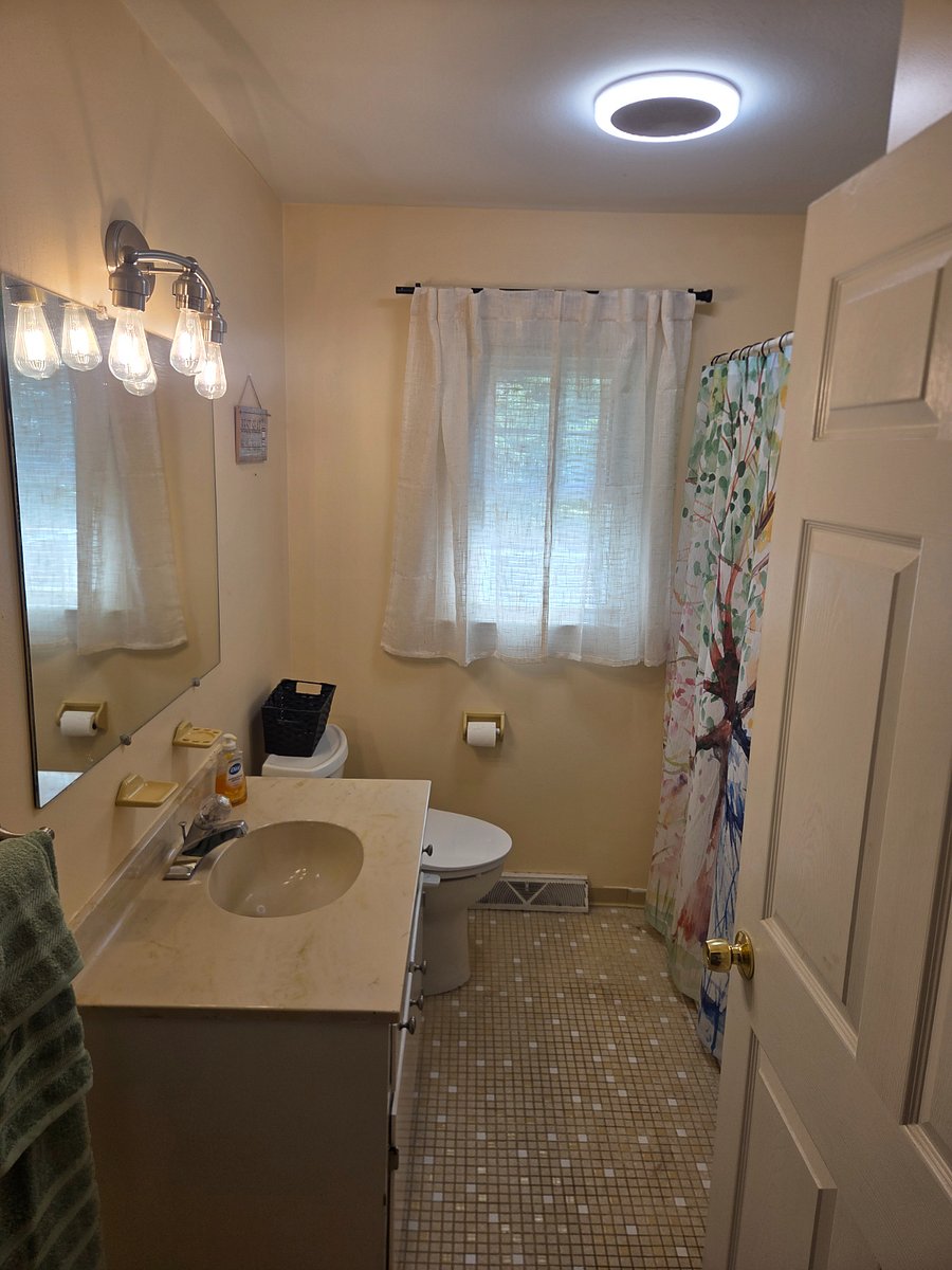 Furnished Finder property 1037643_1 photo 4