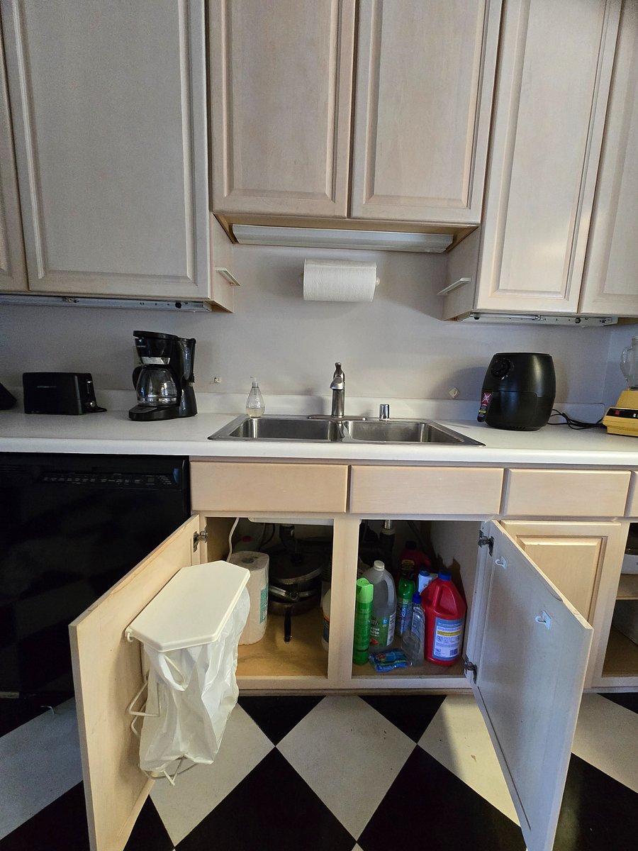 Furnished Finder property 1037650_1 photo 10