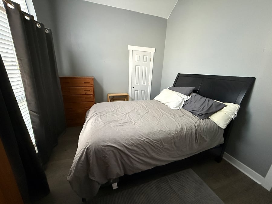 Furnished Finder property 1037653_1 photo 3