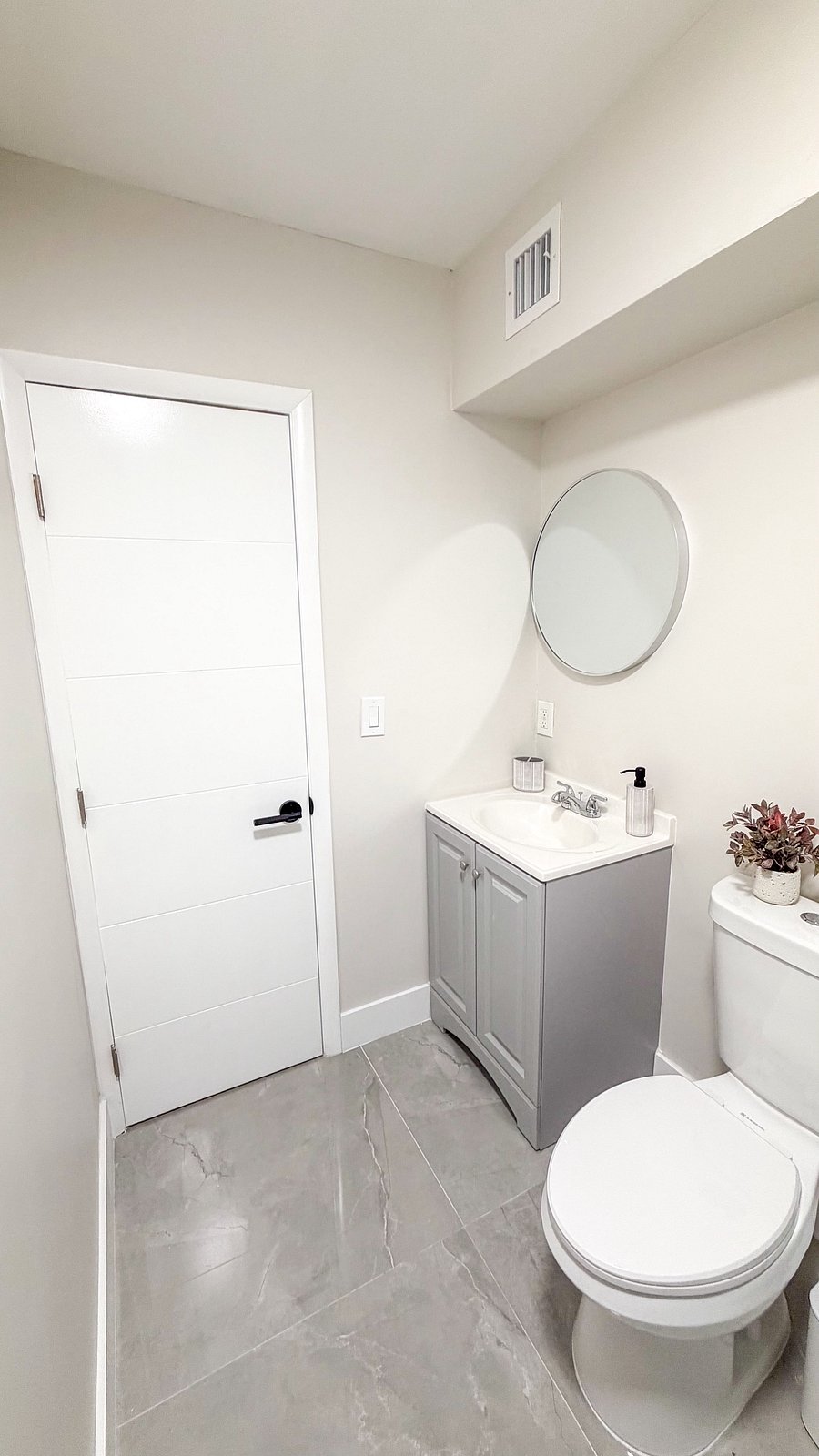 Furnished Finder property 1037667_1 photo 9