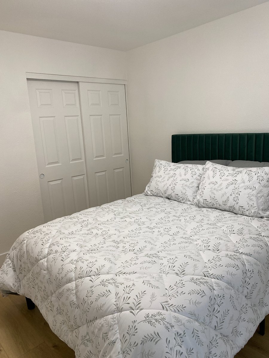 Furnished Finder property 1037668_1 photo 16