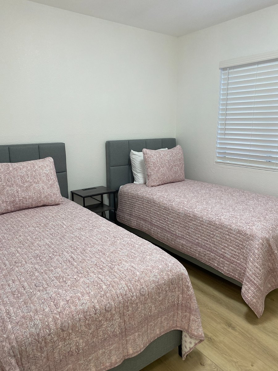 Furnished Finder property 1037668_1 photo 18