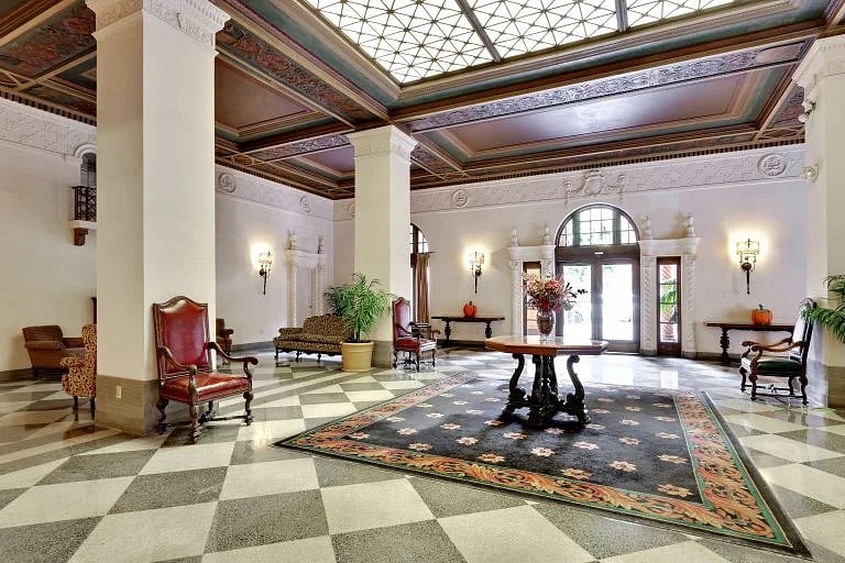 Furnished Finder property 1037691_1 photo 4