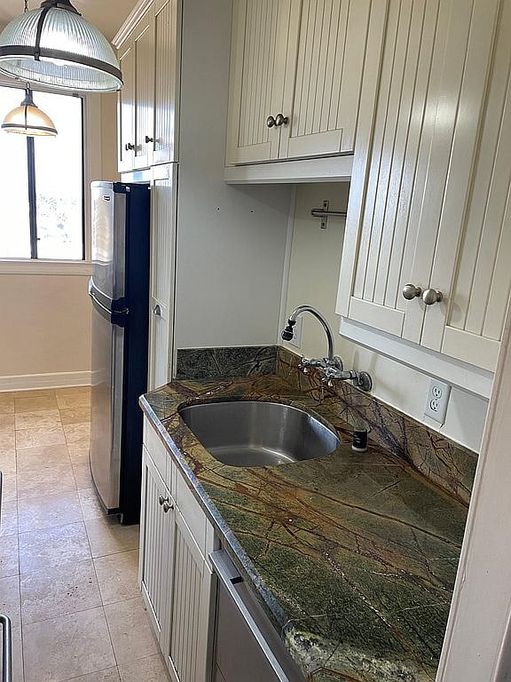 Furnished Finder property 1037691_1 photo 16