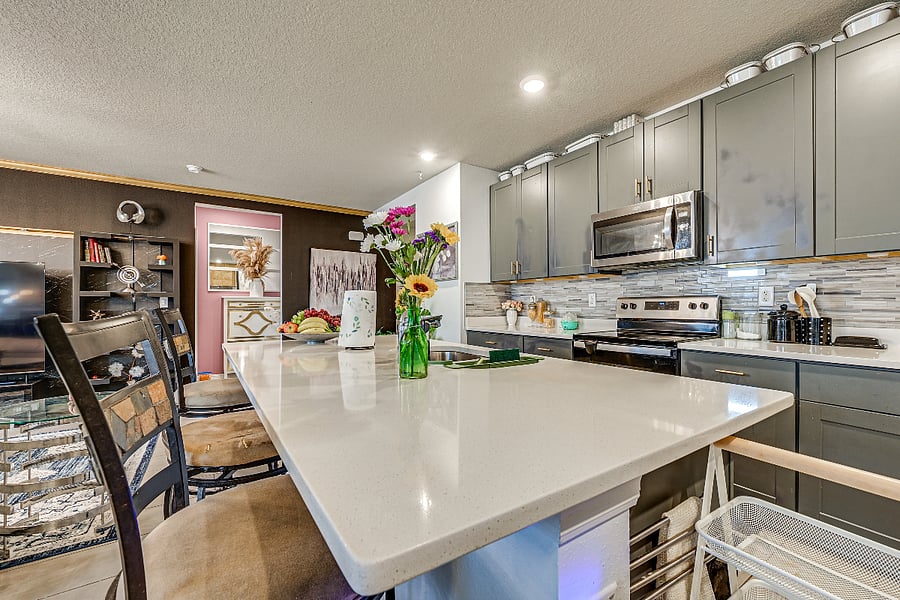 Furnished Finder property 1037703_1 photo 3