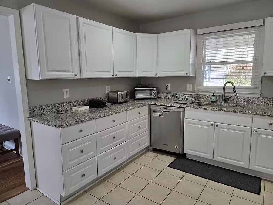 Furnished Finder property 1037705_1 photo 8