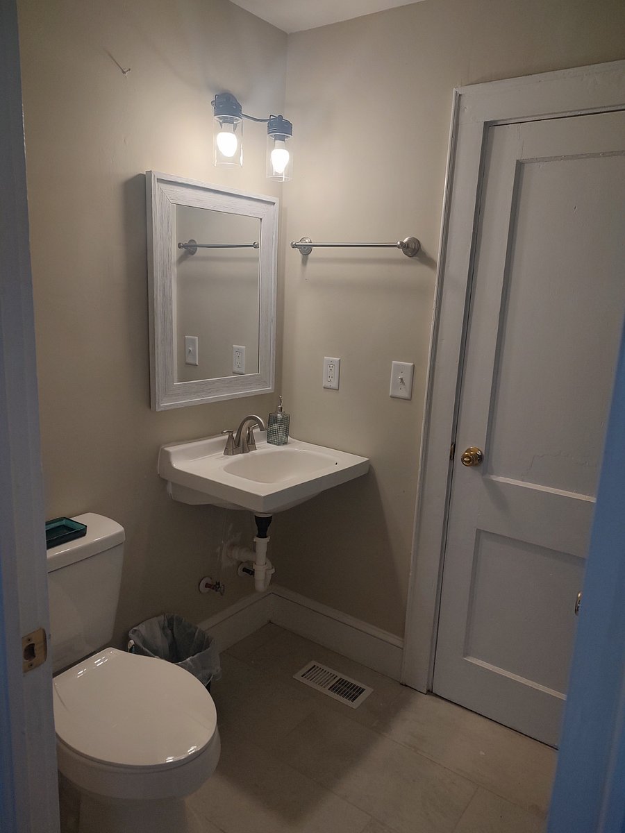 Furnished Finder property 1037708_1 photo 8