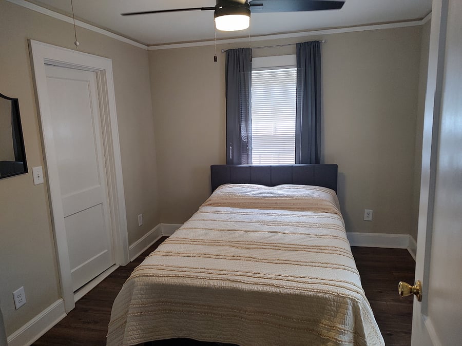 Furnished Finder property 1037708_1 photo 12
