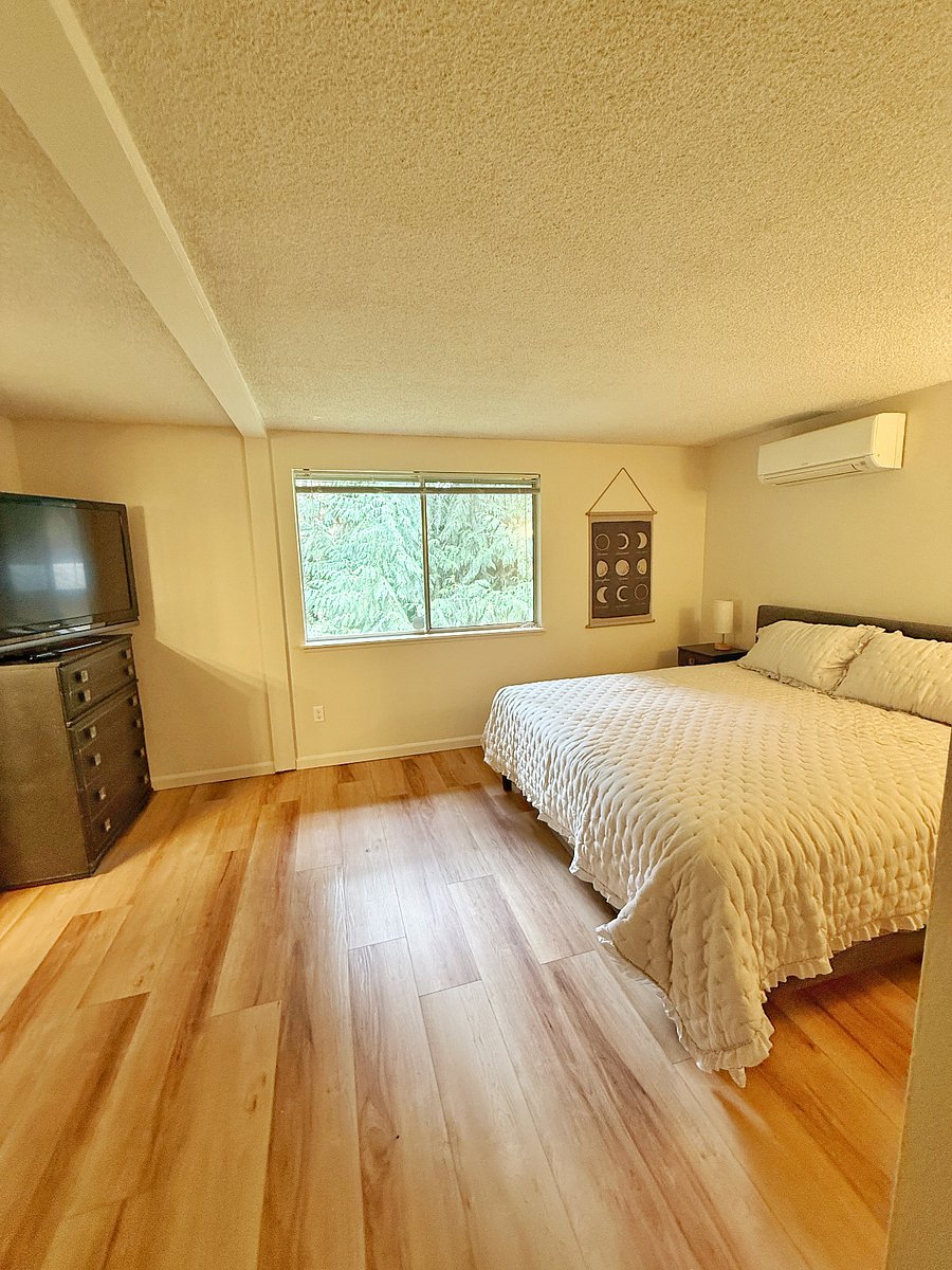 Furnished Finder property 1037730_1 photo 13