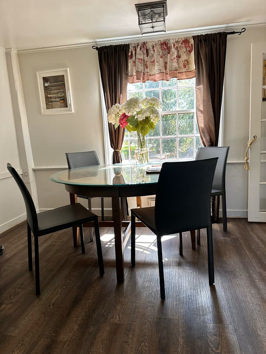 Furnished Finder property 1037737_1 photo 5